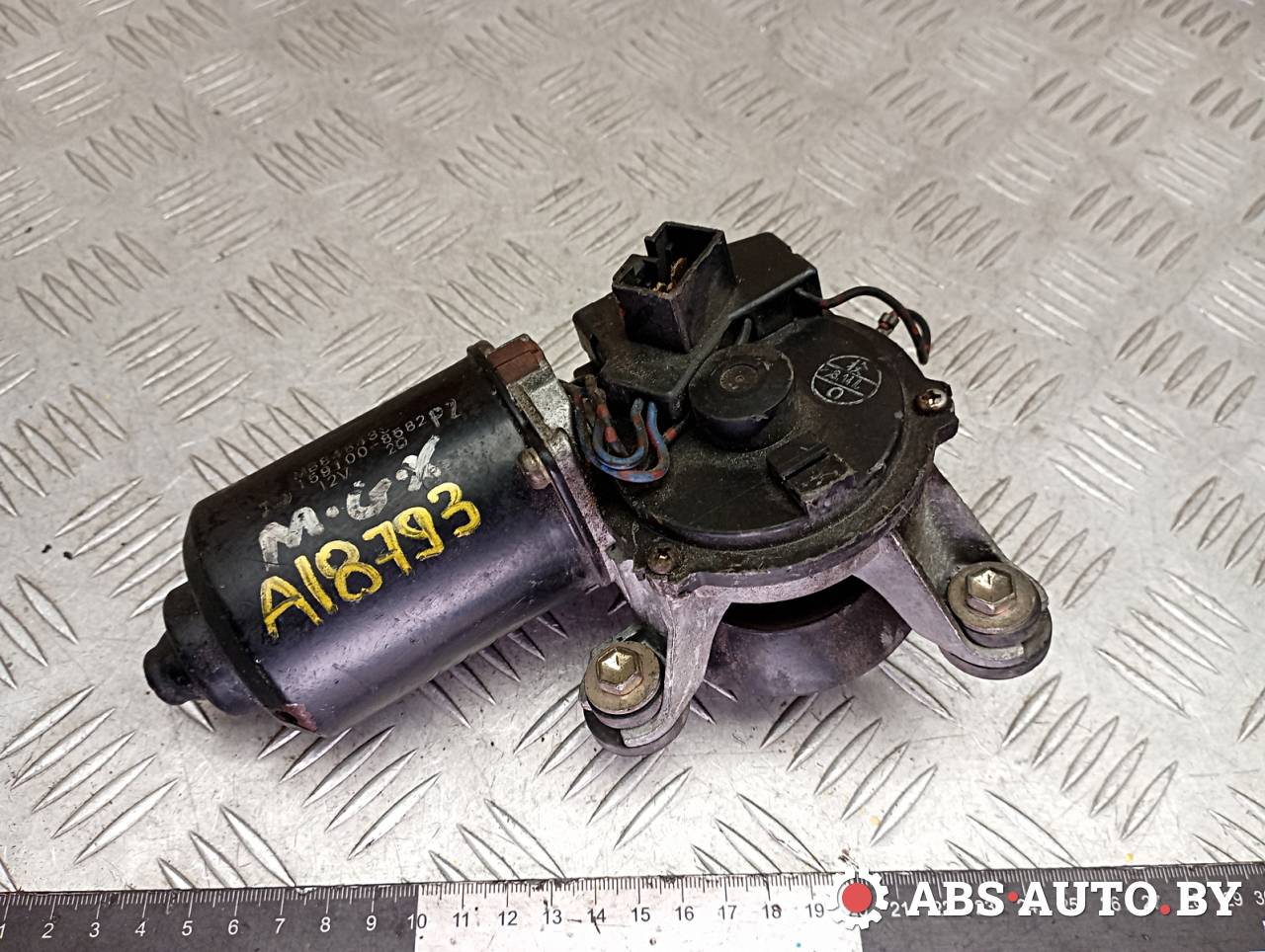 моторчик передних стеклоочистителей (дворников) Mitsubishi Galant 7 поколение 1994, MB848433, 1591008582 - фото №1