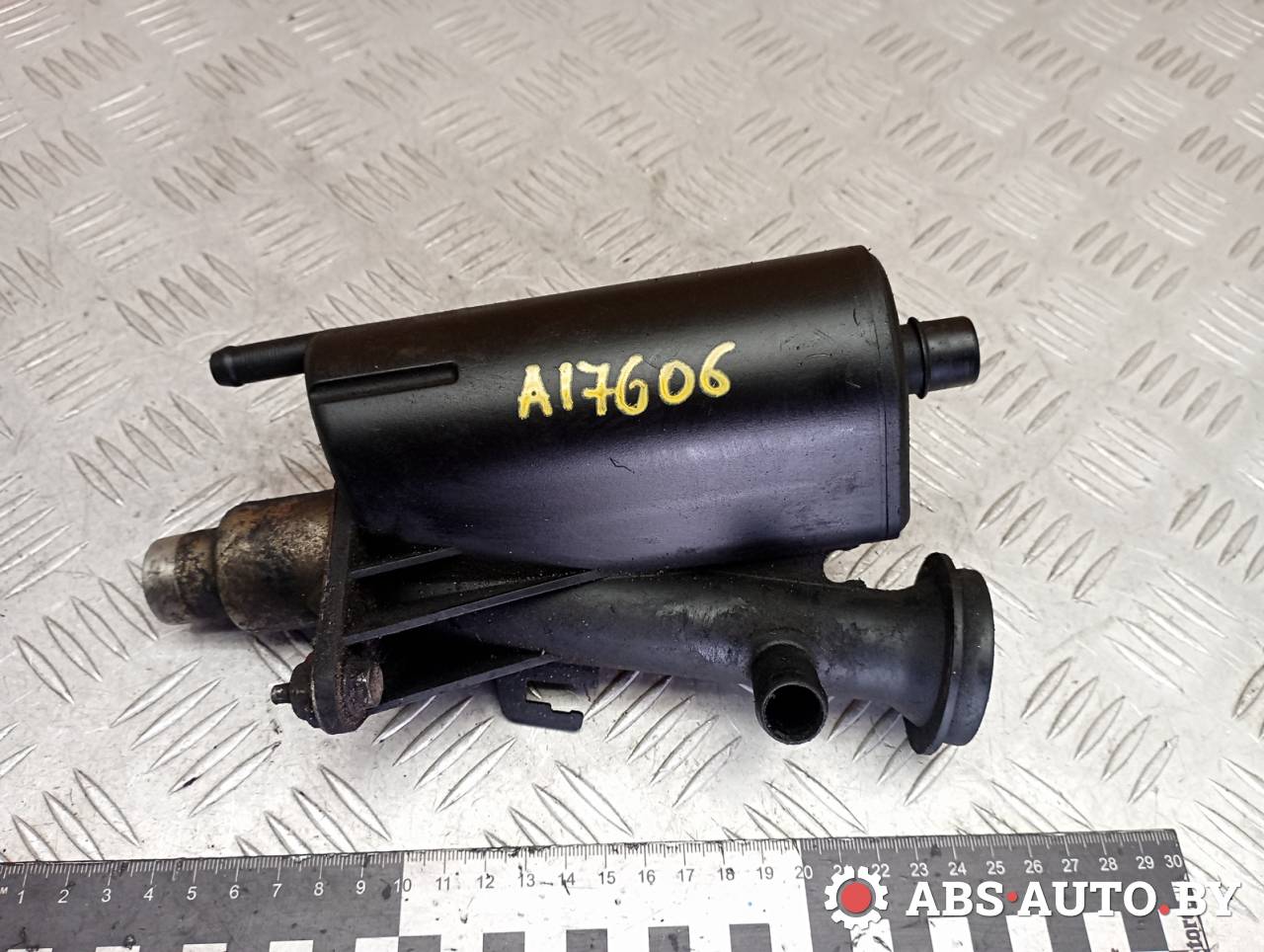 маслозаливная горловина Renault Laguna 2 поколение 2004, 1.9 л., дизель, МКПП, хетчбэк 5 дв., 8200082486, 8200040575, 8200140763, 8200707066 - фото №1