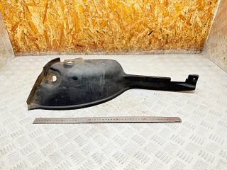 планка под капот Alfa Romeo 146 1 поколение 1997, 1.9 л., дизель, МКПП, 150850000