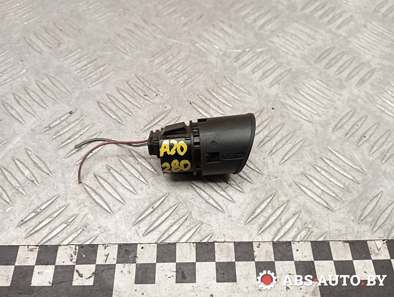 кнопка запуска двигателя Renault Megane 2 поколение 2006, 1927937, 2793402 - фото №1