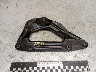 кронштейн воздушного фильтра Mitsubishi Pajero 3 поколение 2002, 3.2 л., дизель, МКПП, внедорожник 3 дв., MR404742