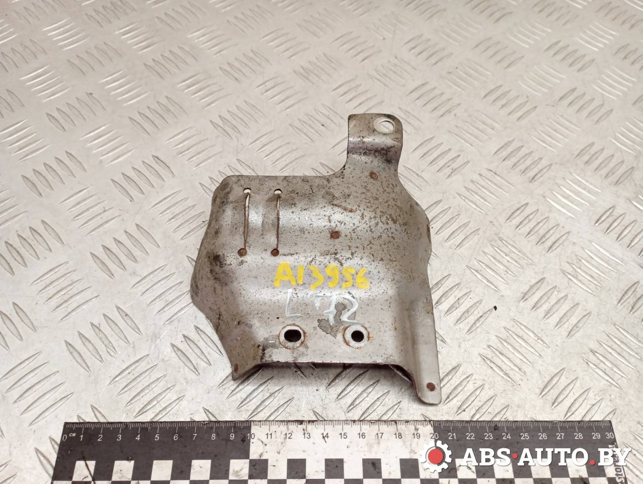 защита (экран) выпускного коллектора Nissan Primera P12 (2001 - 2008), 2.2 л., дизель, МКПП, универсал - фото №1