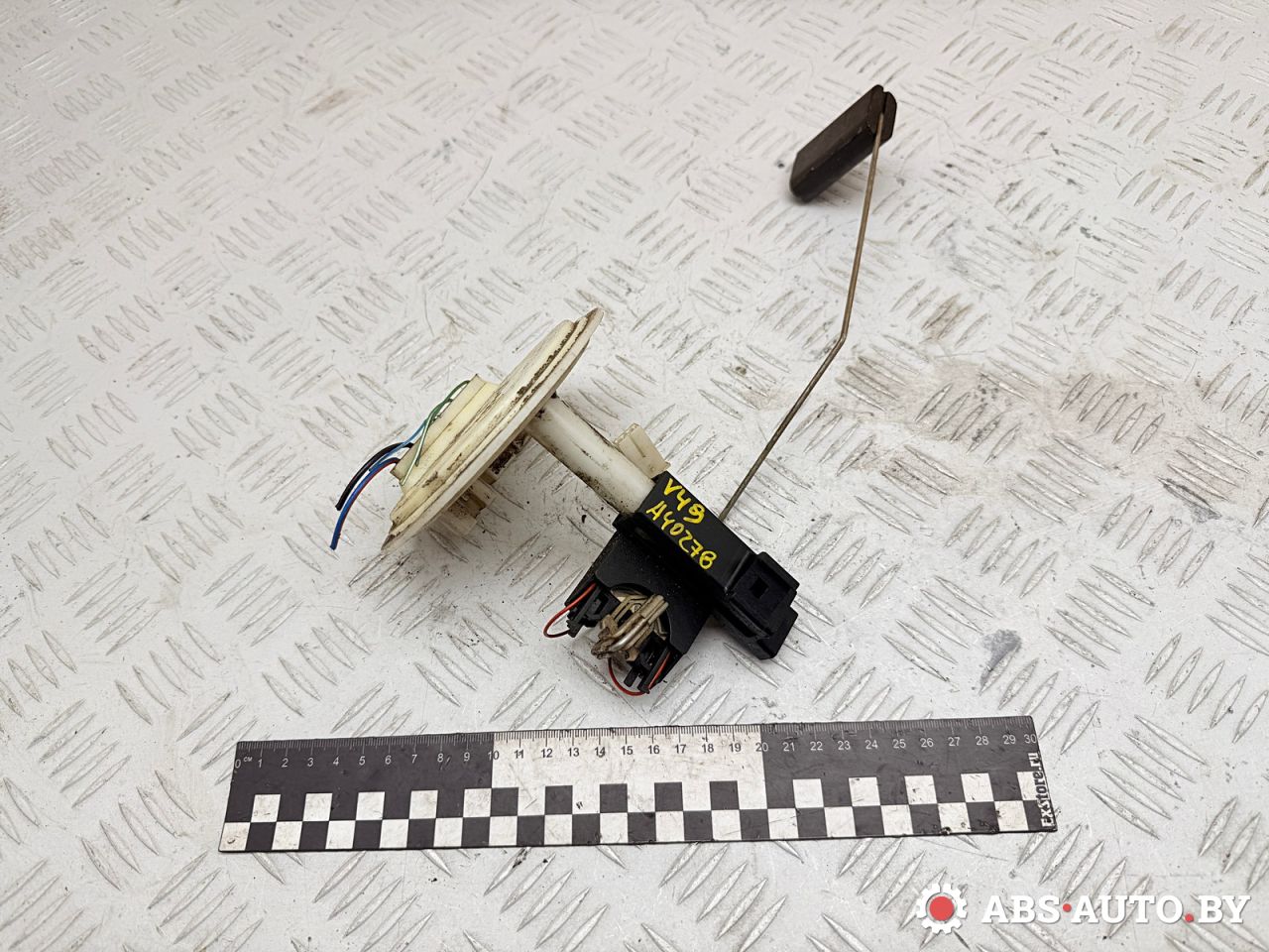 датчик уровня топлива Volvo S60 1 поколение 2003, 2.4 л., дизель, МКПП, седан, 8683142, 8621812, 1582980061 - фото №1