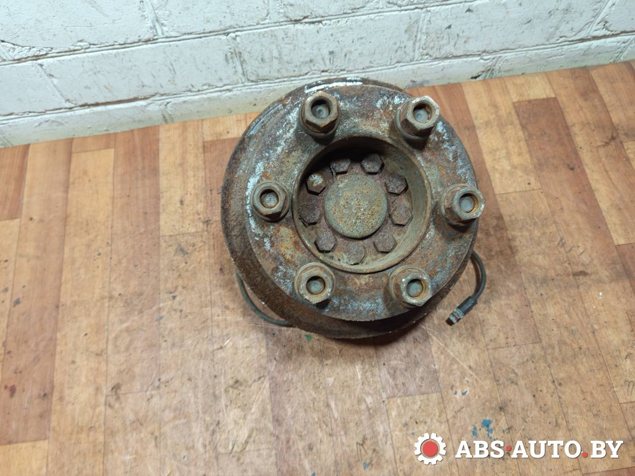 ступица передняя правая IVECO Daily 4 поколение 2009, 2.3 л., дизель, МКПП, фургон - фото №1