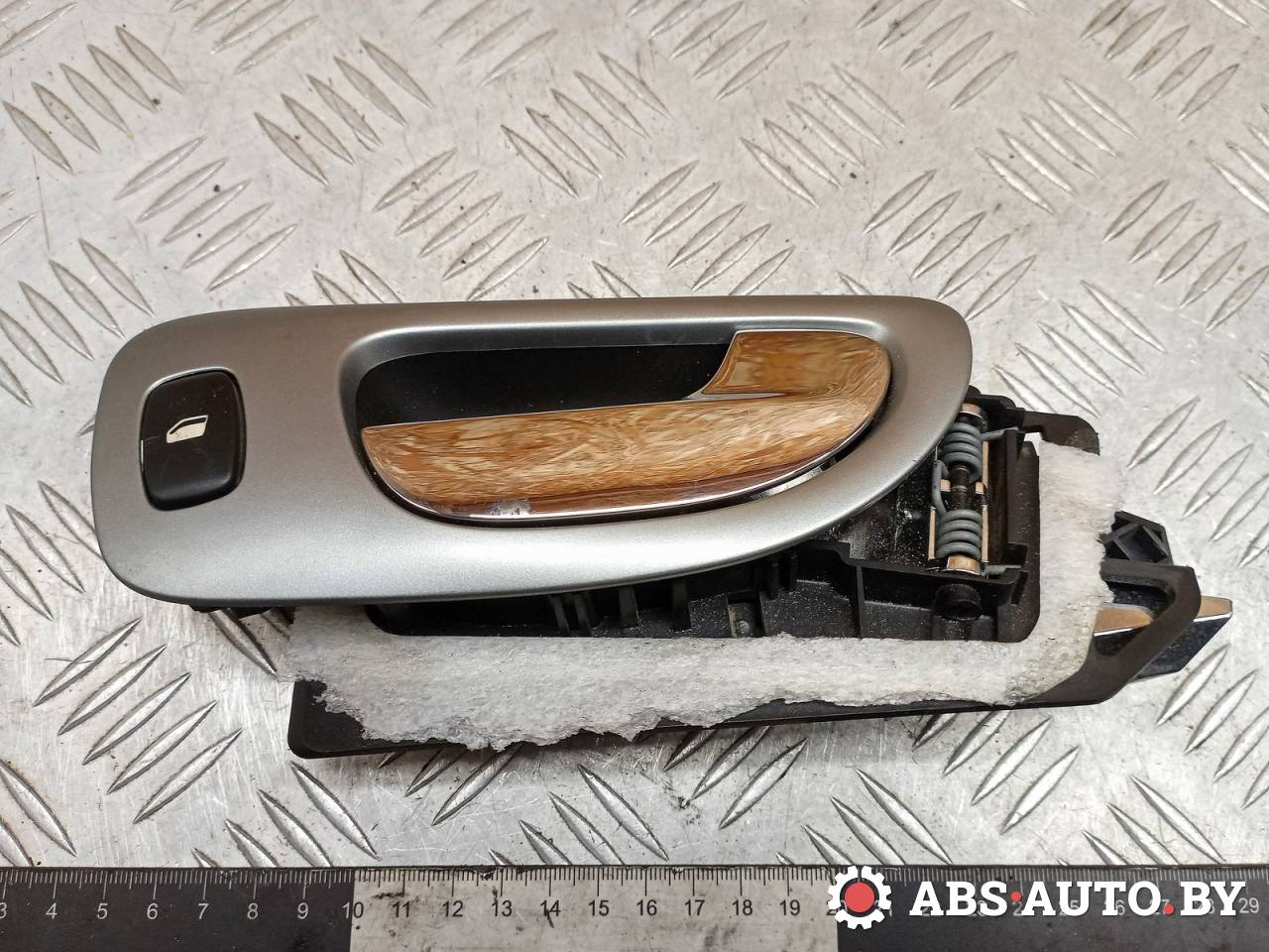 ручка внутренняя задняя правая Peugeot 307 1 поколение 2005, 2.0 л., бензин, АКПП, универсал, 96360166XT, 9643604477, 9634774677 - фото №1