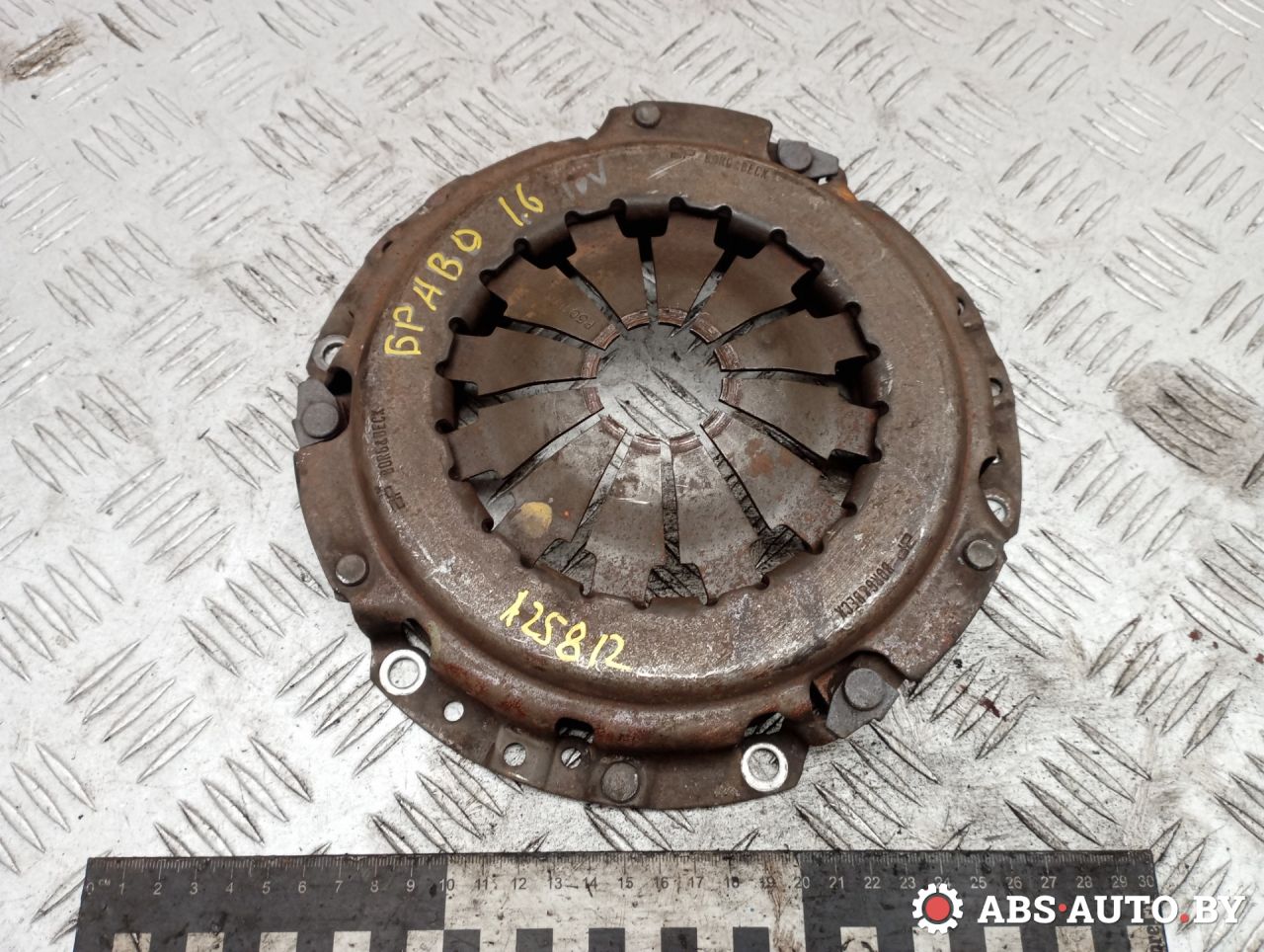 корзина сцепления Fiat Bravo 1 поколение 2000, 1.6 л., бензин, 3082650001 - фото №1