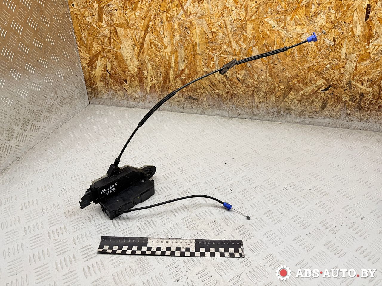 замок двери передней левой Citroen C4 Grand Picasso 1 поколение 2006, 1.8 л., 6FY (EW7A), бензин, МКПП, 24090816, 24087816, 24091816, 24087158, 24088158, 24086158 - фото №1