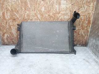 интеркулер Volkswagen Caddy 3 поколение 2008, 1.9 л., BLS, дизель, АКПП, 0281002399, 038906051B, 1K0145803H, 1K0145803F, 1K0145803G, 1K0145803Q, 1K0145803R, 3C0145803D, 3C0145803E, 3C0145803F, 3C0145803G, LRIC1803, 8ML376746154, KIZ1057GG, KIZ1057RR, CI166000S, 96619, 30199, 818675