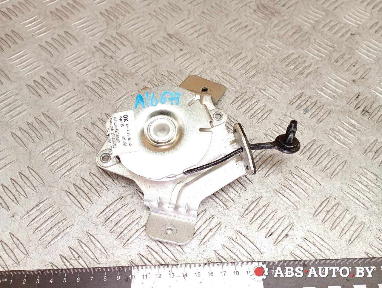 ограничитель открывания двери Peugeot 3008 1 поколение 2011, 1.6 л., дизель, робот, передний привод, правый руль, 9683315280, 35290700M02 - фото №1