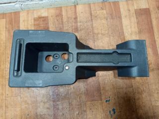 консоль салона Volvo XC90 1 поколение 2005, 2.4 л., D 5244 T, дизель, МКПП, внедорожник 5 дв., полный привод, правый руль, 8665779