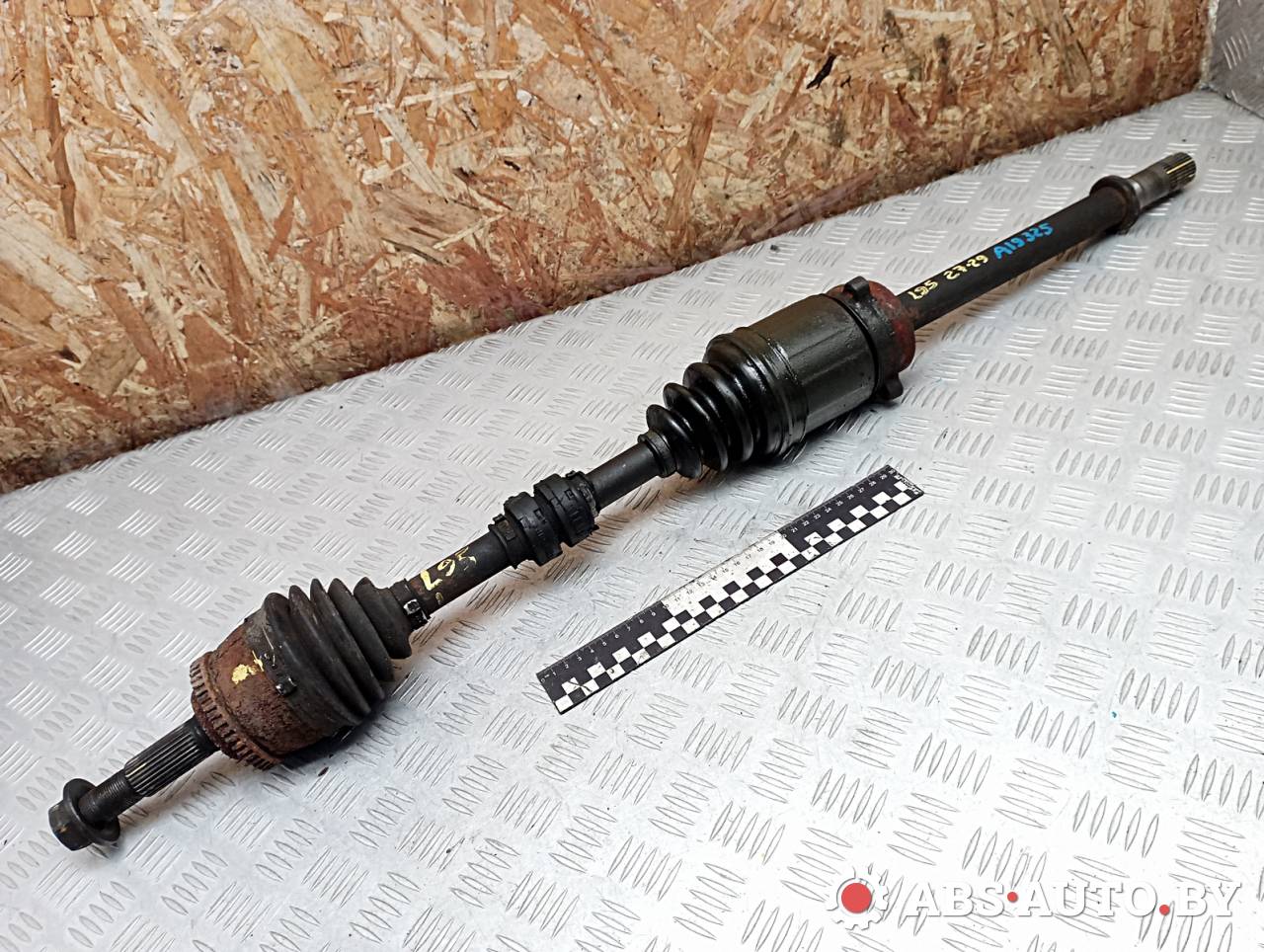 полуось передняя правая (приводной вал, ШРУС) Nissan Primera P12 2005, 2.2 л., дизель, МКПП, хетчбэк 5 дв., 39100AV611 - фото №1