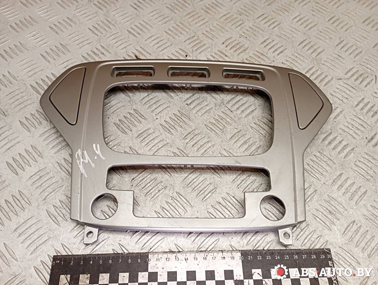 рамка под магнитолу Ford Mondeo 4 поколение 2009, 7S7118522 - фото №1