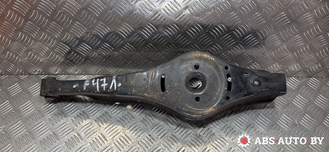 рычаг задний Volkswagen Passat B6 2009, 2.0 л., дизель, МКПП, универсал - фото №1