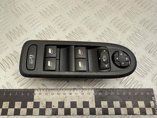 блок управления стеклоподъемниками Citroen C5 2 поколение 2013, 2.0 л., RHH (DW10CTED4), дизель, МКПП, универсал, 96659465ZD