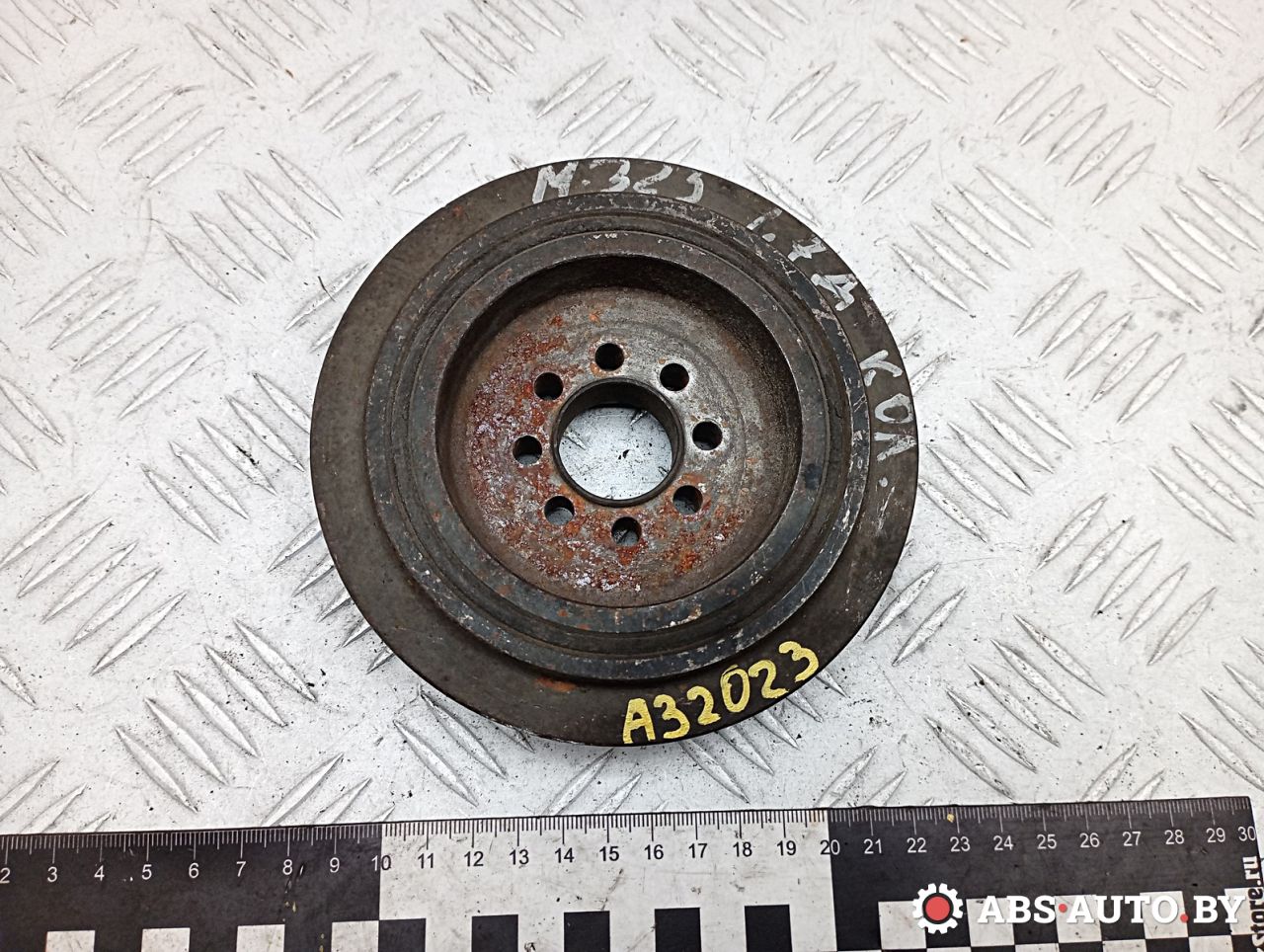 шкив коленвала Mazda 323 5 поколение 1997, 1.7 л., дизель - фото №1