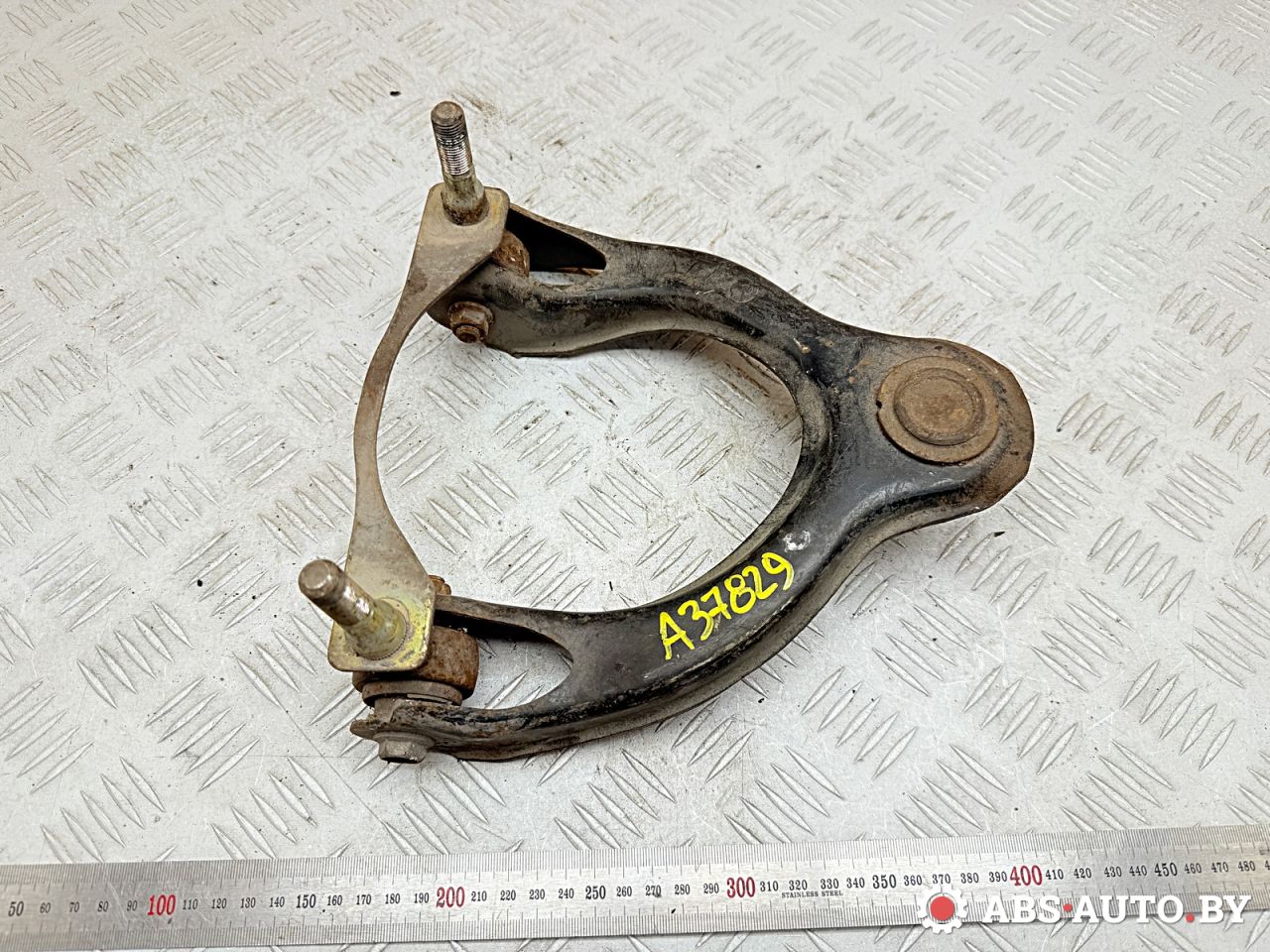 рычаг передний правый Rover 400 Series 2 поколение 1997, 1.6 л., бензин - фото №1