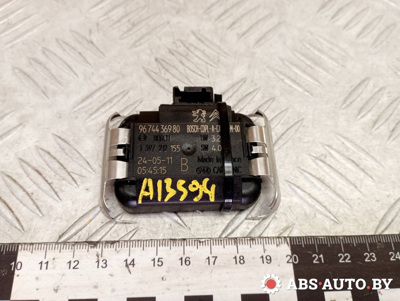 датчик дождя Peugeot 5008 1 поколение 2011, 1.6 л., дизель, МКПП, передний привод, 9674436980, 1397212155 - фото №1