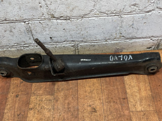 рычаг задний правый Mitsubishi Carisma 1 поколение 1999