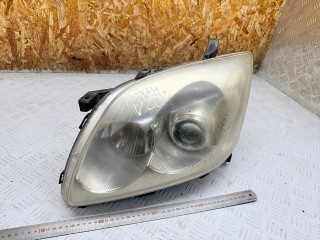 фара левая Toyota Avensis 2 поколение (T250) 2006, 2.0 л., 1CD-FTV, дизель, МКПП, универсал