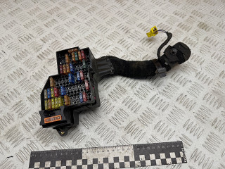 блок предохранителей Volkswagen Touareg 1 поколение 2006, 2.5 л., BAC, дизель, МКПП, внедорожник 5 дв., 7L0941824, 7L0941828