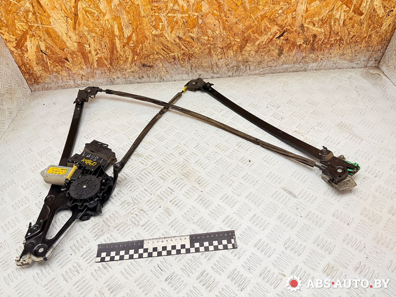 стеклоподъемник электрический передний левый Ford Galaxy 1 поколение 1998, 1.9 л., дизель, МКПП, минивэн, 7M0837401P, 95VWA23201BF, 7M0837401N, 95VWA23201CD, 05075510, 7M0959801A, 95VW14A389AB - фото №1