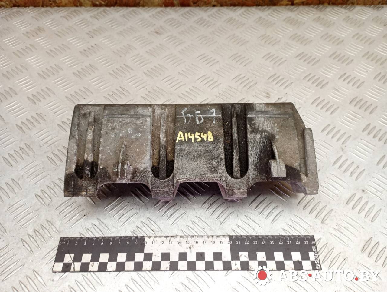 кронштейн (крепление) впускного коллектора Renault Laguna 2 поколение 2005, 1.8 л., бензин, МКПП, хетчбэк 5 дв., передний привод, 7700110112 - фото №1