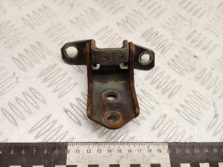 петля двери Mazda 6 GG 2003, 2.0 л., бензин, МКПП, правый руль