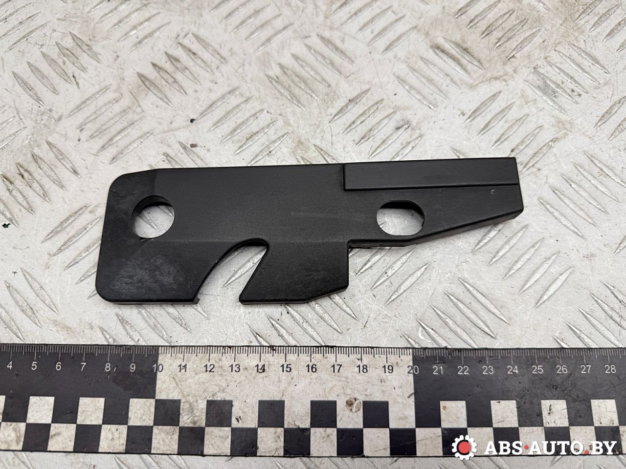 кронштейн (крепление) Audi A6 4B/C5 2000, 2.5 л., AKE, дизель, МКПП, полный привод, 4B1955846A - фото №1