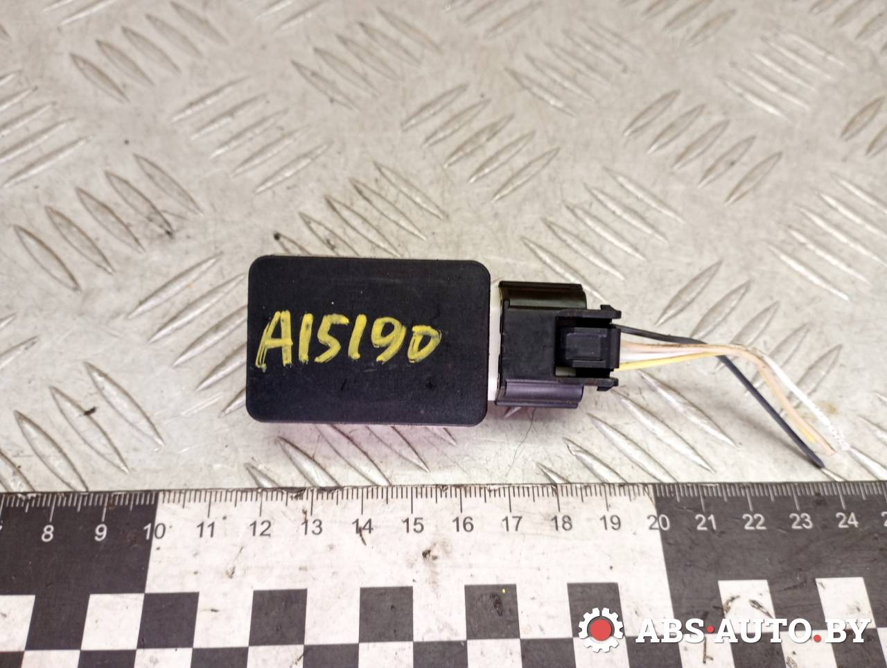 датчик удара Renault Grand Scenic 3 поколение 2011, 1.5 л., дизель, МКПП, правый руль, 988809284R - фото №1