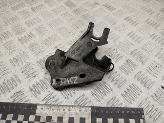 Кронштейн крепления троса КПП Citroen C5 2 поколение 2013, 2.0 л., RHH (DW10CTED4), дизель, МКПП, универсал, 2437A3, JM53