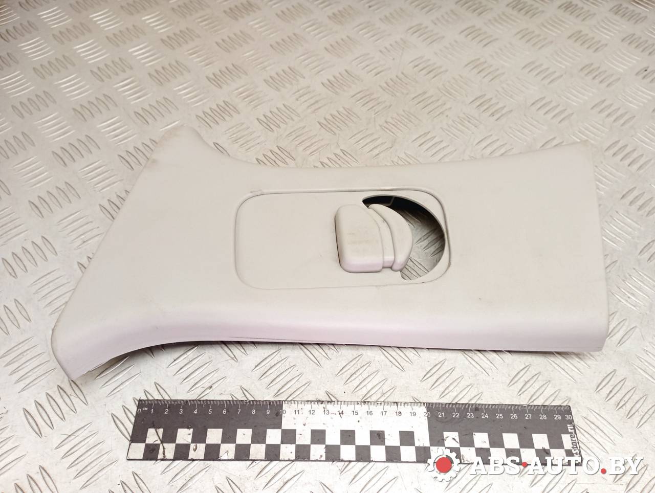 обшивка стойки центральной левой Peugeot 3008 1 поколение 2011, 1.6 л., дизель, робот, передний привод, правый руль, 9674338777, MP6795 - фото №1