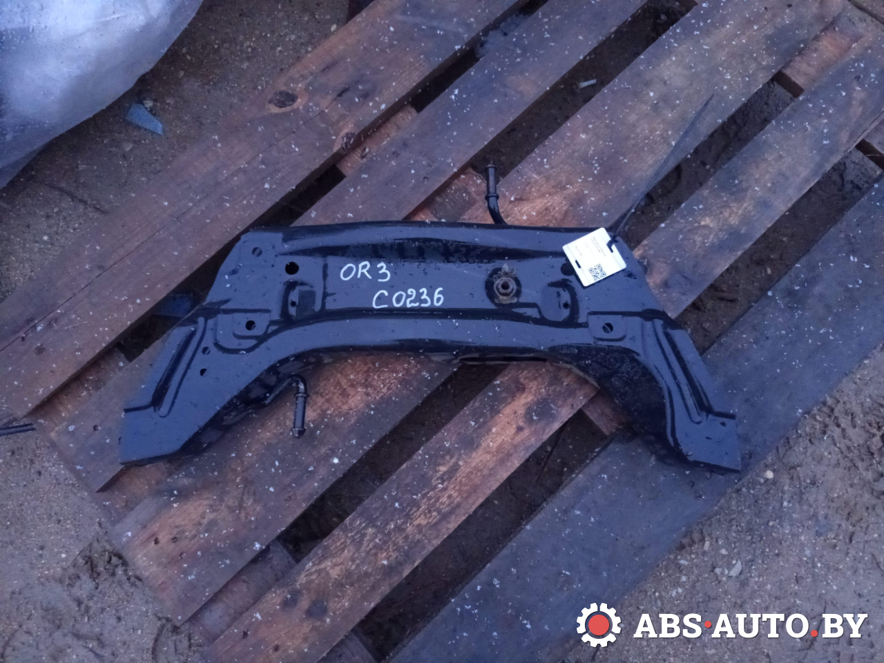 балка подвески передняя (подрамник) Skoda Fabia 1 поколение (6Y) 2002 - фото №1