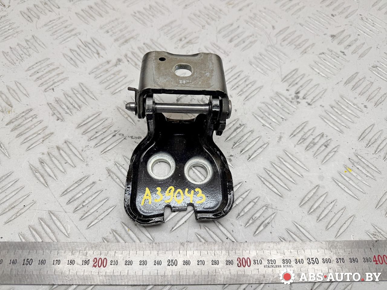 петля двери Peugeot 3008 1 поколение 2011, 2.0 л., RHH (DW10CTED4), дизель, робот, 9035AY - фото №1