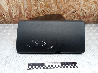 бардачок Citroen C5 2 поколение 2008, 2.0 л., дизель, МКПП, седан, 9682432977, 9682433077