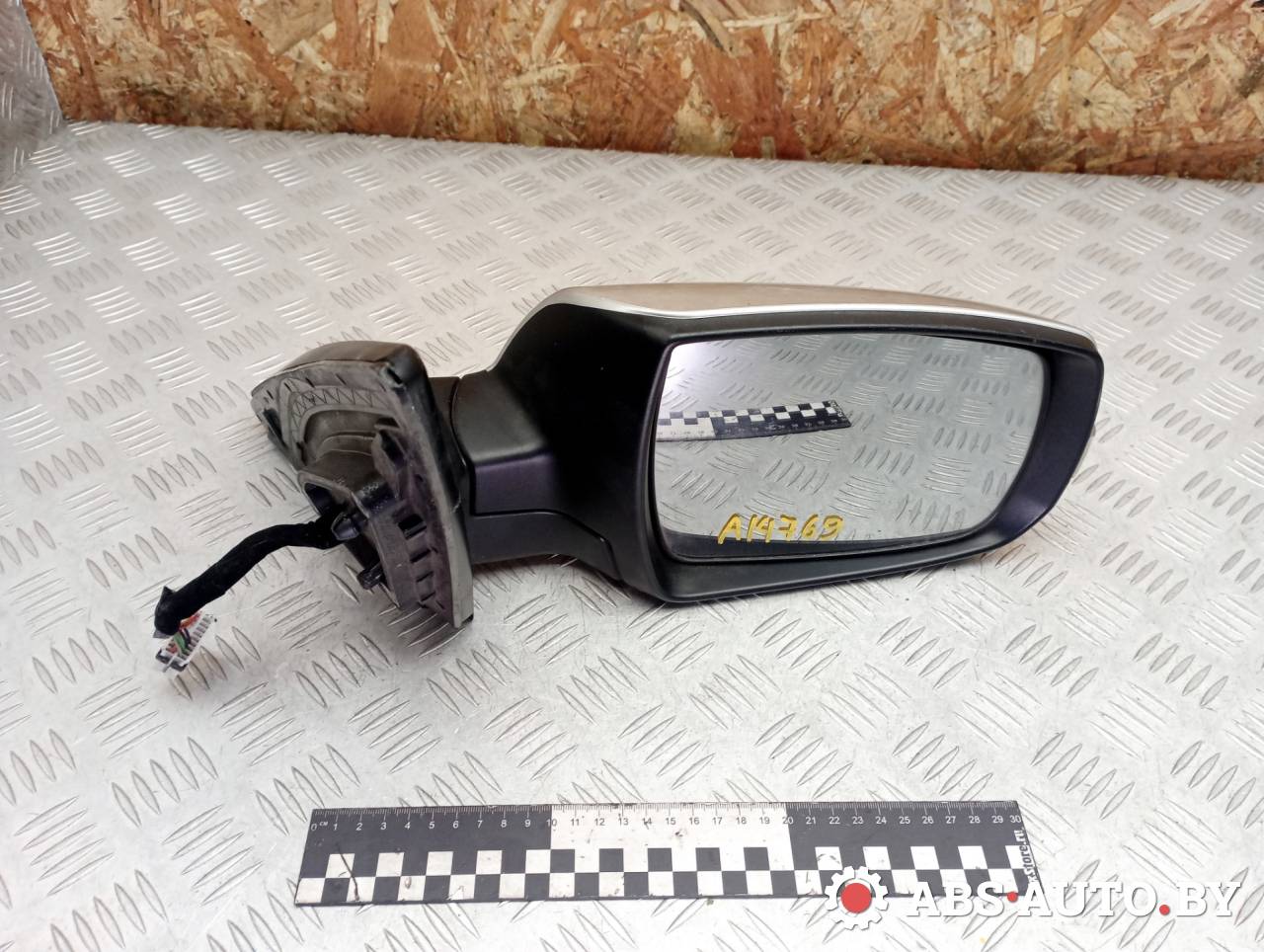 зеркало наружное правое Kia Sorento 2 поколение 2011, 2.2 л., дизель, АКПП, E13027419, E13027420 - фото №1