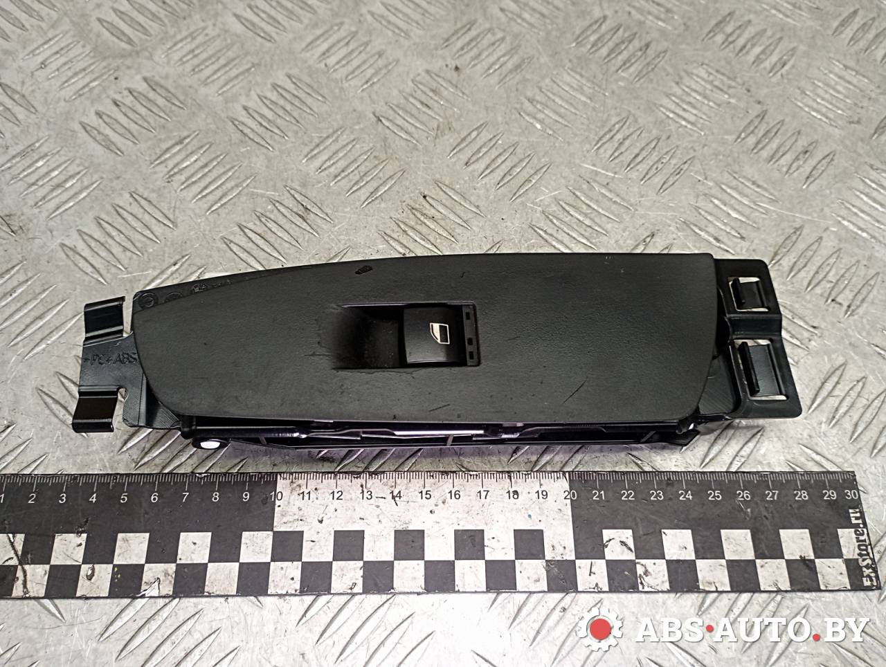 кнопка стеклоподъемника двери BMW 7 серия F01/F02 F01 2009, 4.4 л., бензин, АКПП, 51417224214, 9163519 - фото №1