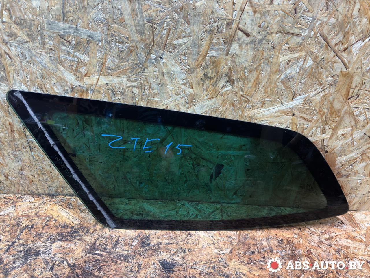 стекло кузовное боковое левое Citroen C5 2 поколение 2010, 2.0 л., RHR (DW10BTED4), дизель, МКПП, универсал - фото №1