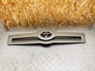 решетка радиатора Toyota Corolla Verso 2 поколение AR10 2004, 2.0 л., 1CD-FTV, дизель, МКПП, минивэн, 531110F020, 531170F010, 531110F010