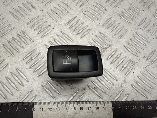 кнопка стеклоподъемника двери Mercedes-Benz B-Класс W245 2006, 1.5 л., M 266.920, бензин, МКПП, правый руль, A1698205210, 03128250