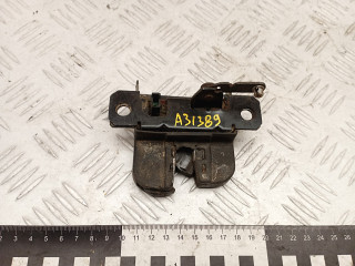 замок двери задней левой Volkswagen Caddy 3 поколение 2008, 1.9 л., BLS, дизель, АКПП, 2K0827505J