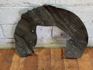 защитный кожух тормозного механизма BMW 7 серия E65/E66/E67 2004, 4.4 л., бензин, АКПП, седан