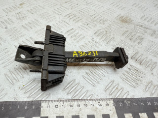 ограничитель открывания двери Toyota Avensis 2 поколение (T250) 2006, 2.0 л., дизель