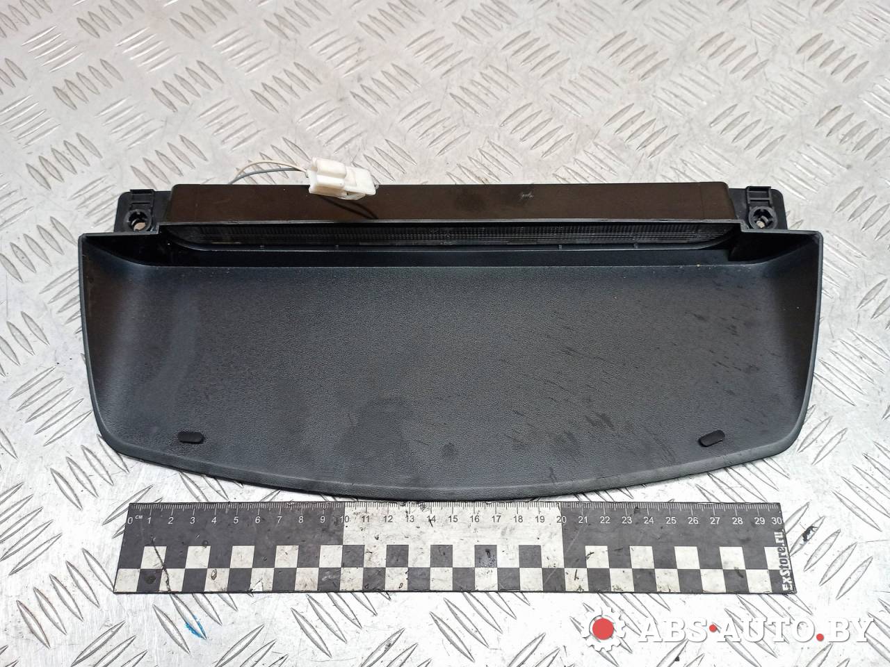 дополнительный стоп-сигнал Nissan Primera P12 2006, 2.2 л., дизель, МКПП, хетчбэк 5 дв., 270282 - фото №1