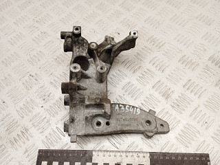 кронштейн генератора Peugeot 3008 1 поколение 2012, 1.6 л., дизель, робот, передний привод, правый руль, 9674030280