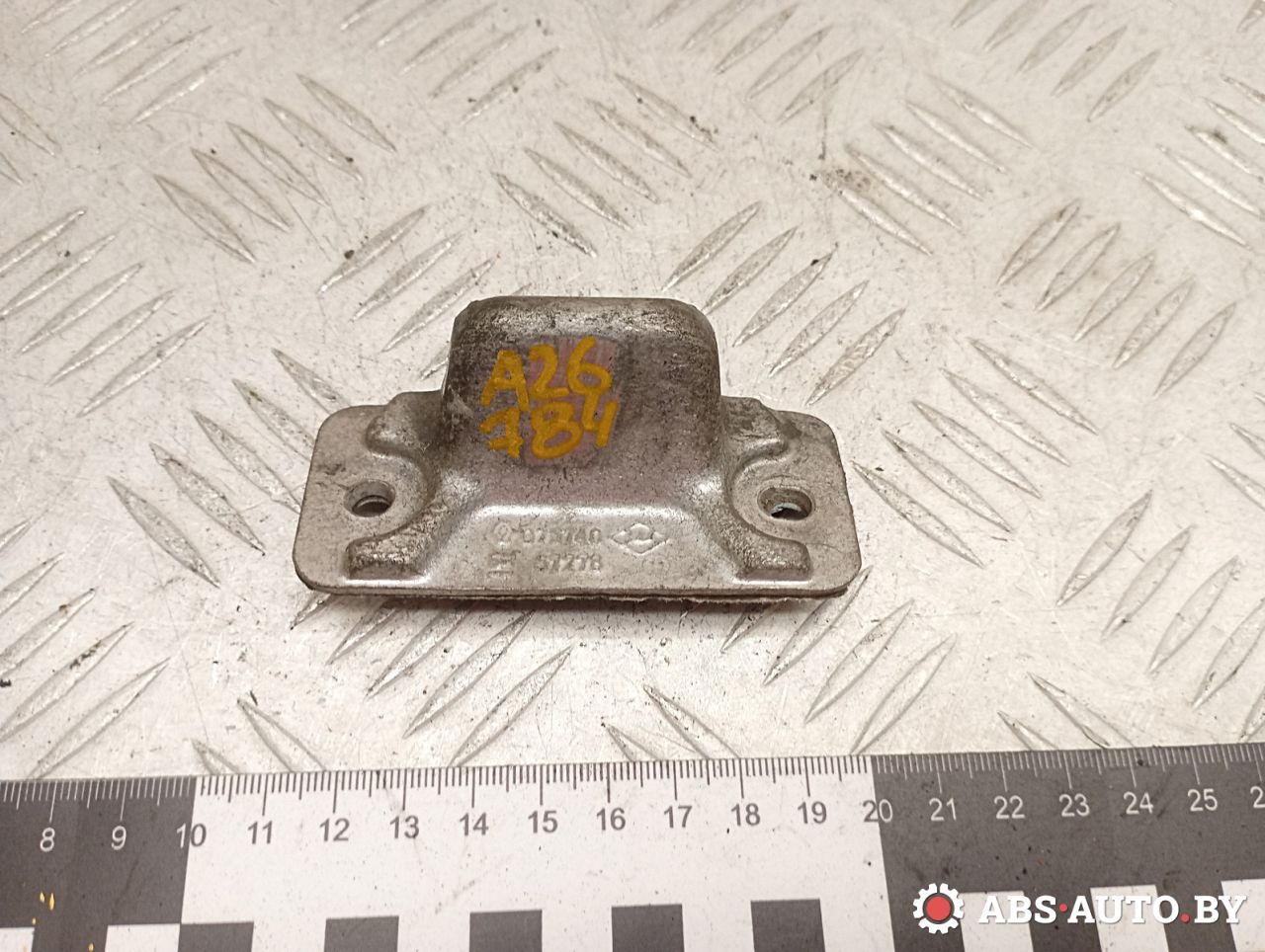 ответная часть (скоба) замка двери Renault Trafic 2 поколение 2006, 075740, 8200075740 - фото №1