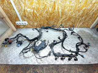 Блок управления аккумулятором Citroen C4 Picasso 1 поколение 2011, 1.6 л., 9HZ (DV6TED4), дизель, правый руль, 9665794680, 28201235