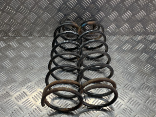 пружина задняя Volvo V70 2 поколение 2002, 2.5 л., дизель