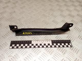 Крепление бампера переднего Peugeot 4007 1 поколение 2009, 2.2 л., дизель, МКПП, полный подключаемый привод, правый руль, 6400C014