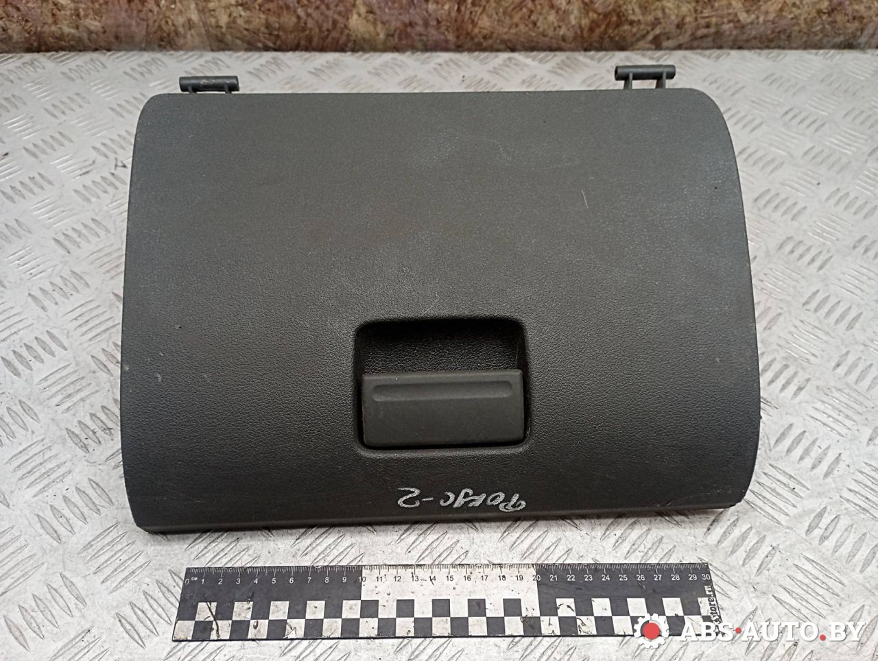 бардачок Ford Focus 2 поколение 2007, C88RA - фото №1