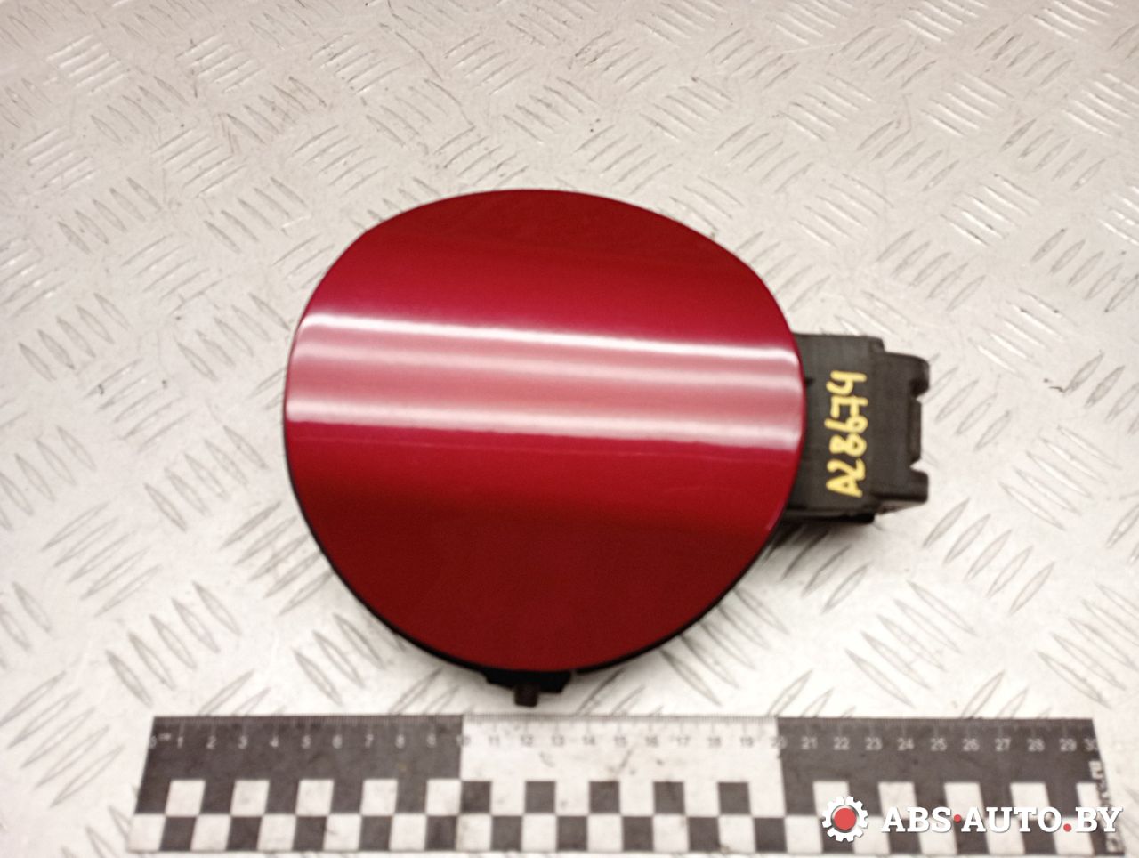 лючок топливного бака Peugeot 308 T9 2014, 1.6 л., дизель, МКПП, хетчбэк 5 дв., правый руль - фото №1